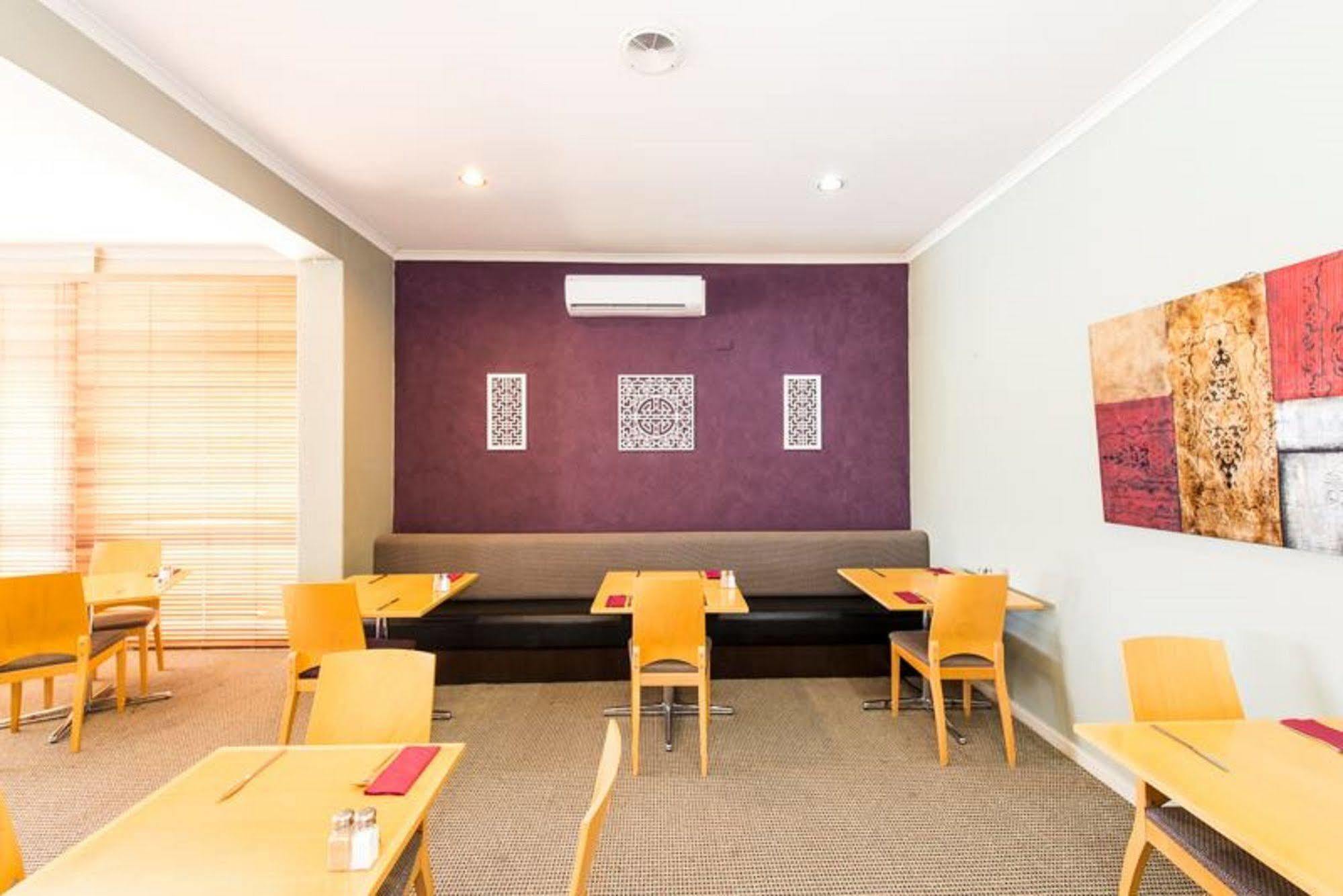 Ibis Styles Geraldton Hotel Exterior photo